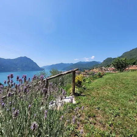 Villa Domus Bianca Mountain Iseo Hospitality *